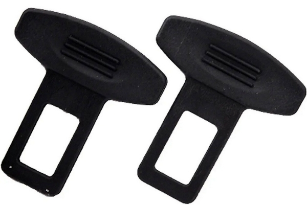 ​В лучшем случае бесполезны, в худшем – опасны. Семь вредных аксессуаров для автомобиля