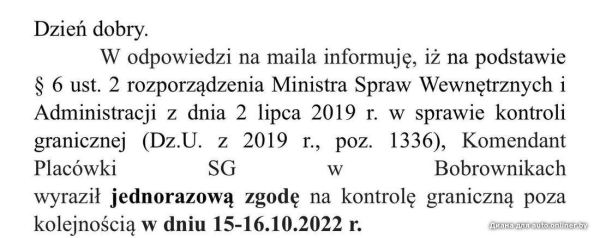 На польской границе люди блокировали машину, которая ехала по спецполосе. Оказалось, зря На польской границе люди блокировали машину, которая ехала по спецполосе. Оказалось, зря