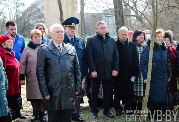 «Училась заново улыбаться». В Бресте почтили память малолетних узников концлагерей «Училась заново улыбаться». В Бресте почтили память малолетних узников концлагерей