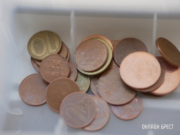 Вместо 104 рублей фотограф платит 226, а репетитор вместо 40 – 82 рубля. Самозанятые рассказали, как изменилась их работа после повышения ставок единого налога