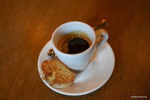 Сколько чашек кофе можно пить в день и хорош ли он для того, чтобы взбодриться? Эти и другие вопросы разбираем с экспертом