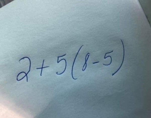 Простой математический пример озадачил режиссера последнего «Тора». А вы решите? Простой математический пример озадачил режиссера последнего «Тора». А вы решите?