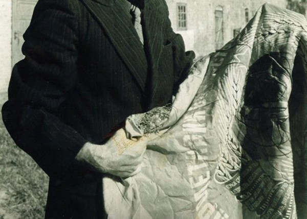 История единственного сохранившегося знамени защитников Брестской крепости