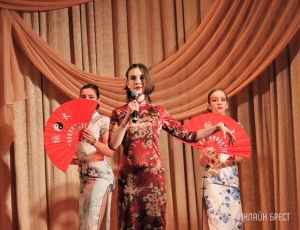 Читатель: Конкурс стихов и песен на иностранном языке «История любви» (Московский район г. Бреста)
Читатель: Конкурс стихов и песен на иностранном языке «История любви» (Московский район г. Бреста)