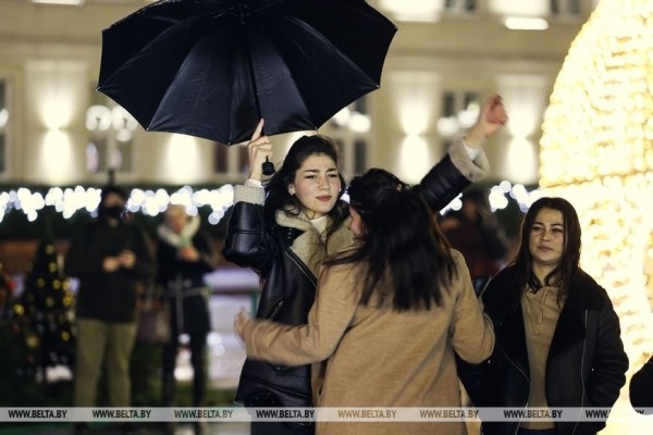 Как прошла новогодняя ночь в Бресте. Фоторепортаж