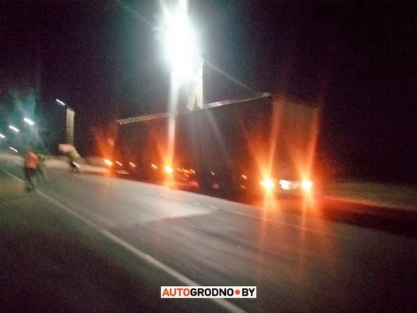 «Мы взяли все в свои руки». Как дальнобойщики за сутки установили порядок у «Берестовицы»