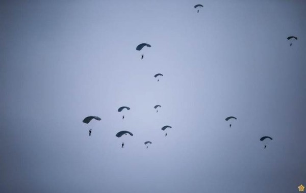 На полигоне «Брестский» отработали эпизод «по уничтожению незаконных вооруженных формирований»