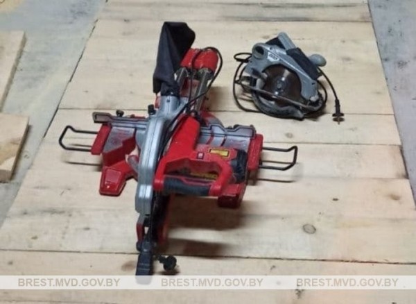 У жителя Бреста сосед украл электроинструменты