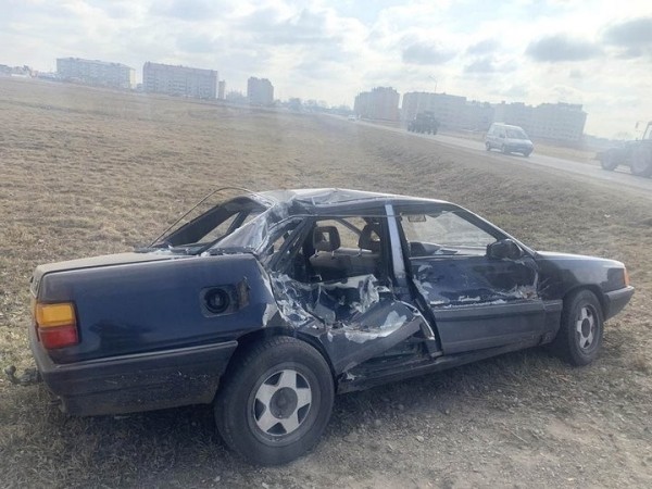 В Дрогичине «МАЗ» не пропустил легковушку В Дрогичине «МАЗ» не пропустил легковушку