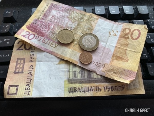 Как платить налоги блогеру, объяснили в МНС