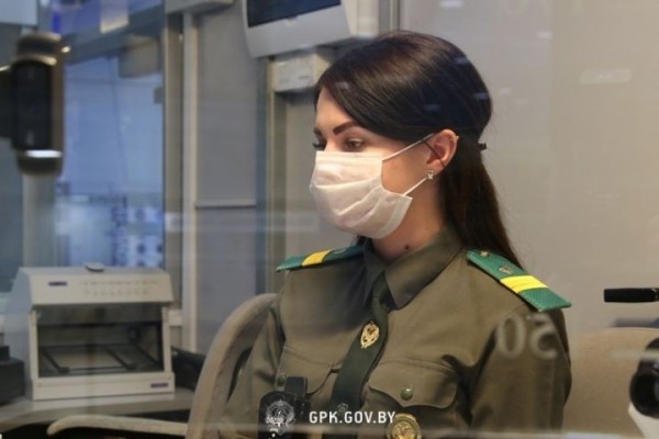 Исключения есть. Нужно ли сегодня соблюдать изоляцию по возвращении из-за границы