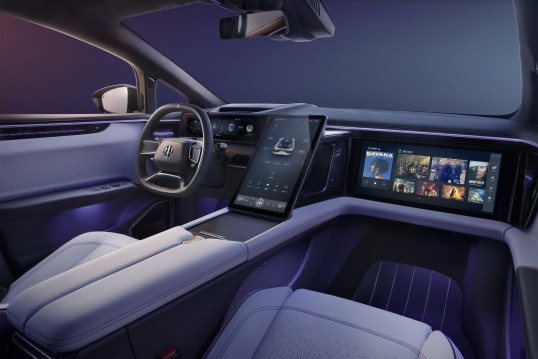 HiPhi X: в Гродно прибыл один из самых дорогих китайских электромобилей. 7 дверей и множество передовых решений HiPhi X: в Гродно прибыл один из самых дорогих китайских электромобилей. 7 дверей и множество передовых решений