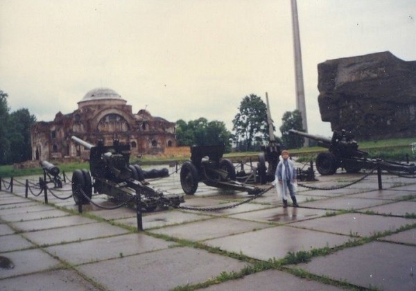 Брестская крепость, 1997 год
             
                Брестская крепость, 1997 год