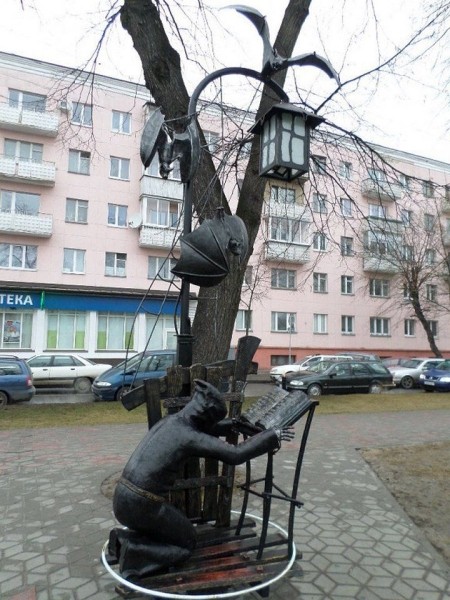 
                Угол улиц Гоголя и Ленина. Старое фото
            