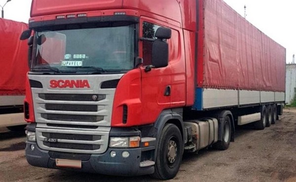 Белорусский дальнобойщик: «В Украине забрали фуру, ничего не мог поделать» Белорусский дальнобойщик: «В Украине забрали фуру, ничего не мог поделать»