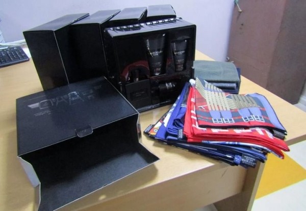 Случай на границе в Бресте: женщина планировала провезти брендовую одежду и парфюмерию на сумму более 70 тысяч белорусских рублей