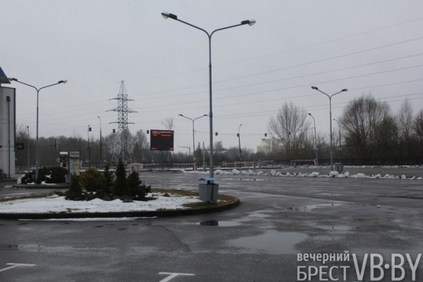 Беларусь сняла все ковидные ограничения на пересечение границы. Что там в пунктах пропуска в первые дни?