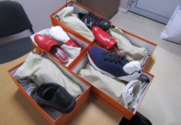 Случай на границе в Бресте: женщина планировала провезти брендовую одежду и парфюмерию на сумму более 70 тысяч белорусских рублей