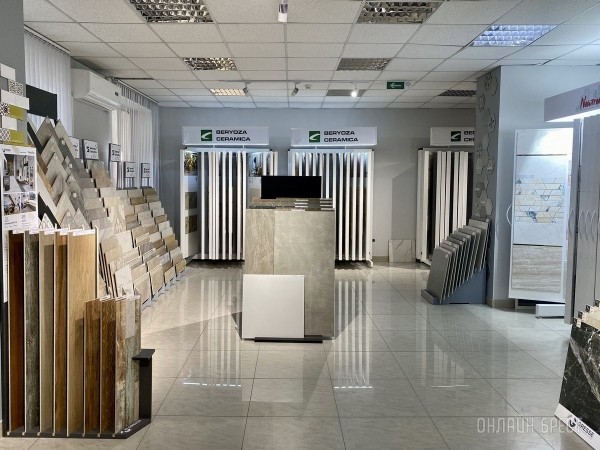 «Квадратный метр» – крупнейшие дискаунтеры керамической плитки с очень низкими ценами в Бресте. Скидки, бесплатный 3Д дизайн-проект, доставка