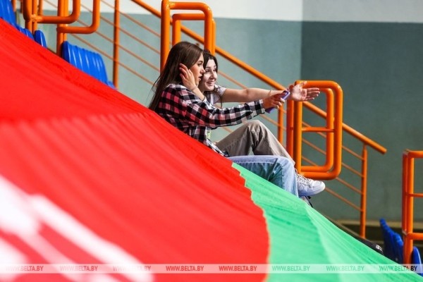 Финальный этап соревнований по гандболу «Стремительный мяч» стартовал в Бресте. Фоторепортаж Финальный этап соревнований по гандболу «Стремительный мяч» стартовал в Бресте. Фоторепортаж