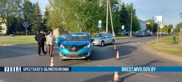 В Пружанах водитель автомобиля Renault сбил велосипедистку