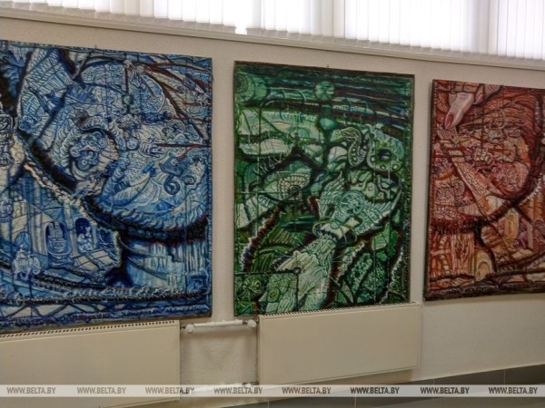 Лучшие работы белорусских художников-концептуалистов презентовали в Бресте Лучшие работы белорусских художников-концептуалистов презентовали в Бресте