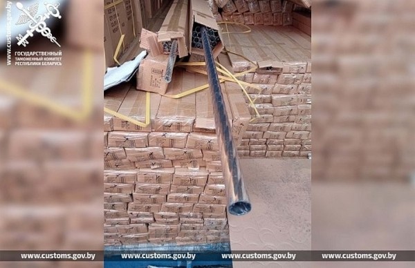 В Беларусь пытались незаконно ввезти карнизы почти на миллион долларов