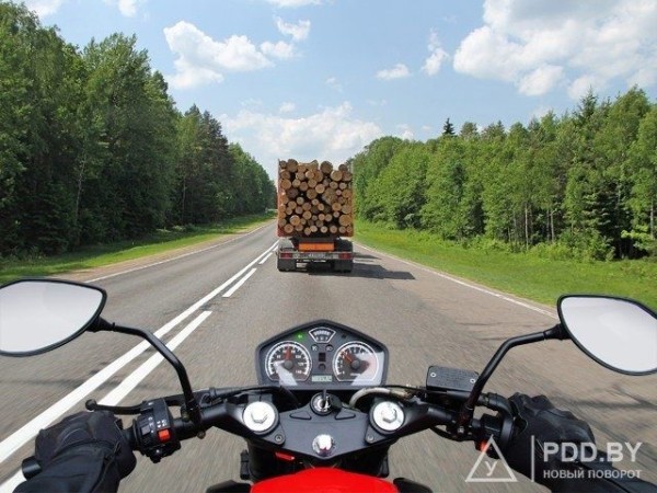 Разрешено ли Вам выполнить обгон в показанной ситуации? Варианты ответов
Разрешено ли Вам выполнить обгон в показанной ситуации? Варианты ответов