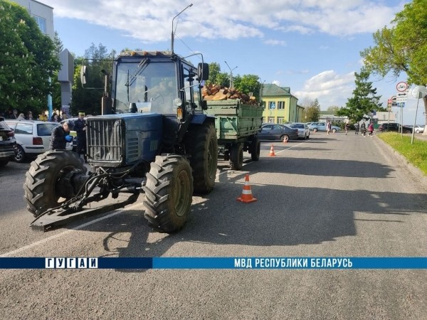 Мальчик, попавший под колеса трактора, скончался Мальчик, попавший под колеса трактора, скончался