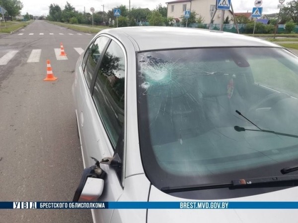 В Малорите водитель BMW сбил женщину