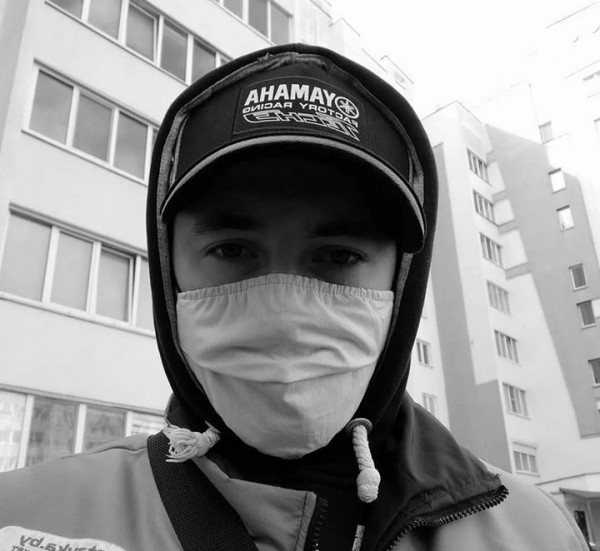 Знакомые погибшего мотоциклиста: Дима поменял байк в этом сезоне, у него осталось трое детей и жена