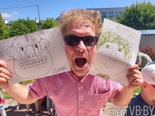 Книжные радости очень умелых ручек познавались в Бресте Книжные радости очень умелых ручек познавались в Бресте