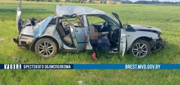 Умер второй пассажир Volkswagen, пострадавший в аварии в Пружанском районе. Водителя взяли под стражу