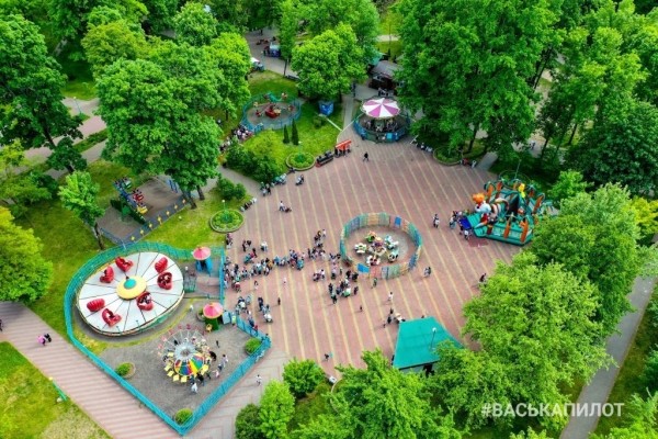 Как выглядит с высоты брестский парк культуры и отдыха
Как выглядит с высоты брестский парк культуры и отдыха