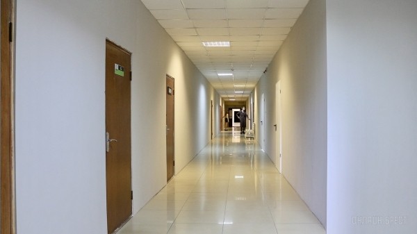 Аренда помещений в центре Бреста под магазины, шоурумы, кафе, бары, рестораны и офисы с возможностью полной перепланировки Аренда помещений в центре Бреста под магазины, шоурумы, кафе, бары, рестораны и офисы с возможностью полной перепланировки