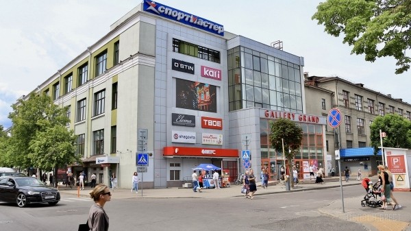 Аренда помещений в центре Бреста под магазины, шоурумы, кафе, бары, рестораны и офисы с возможностью полной перепланировки Аренда помещений в центре Бреста под магазины, шоурумы, кафе, бары, рестораны и офисы с возможностью полной перепланировки