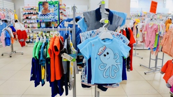 ТРИ ЭТАЖА ТОВАРОВ ДЛЯ ВСЕЙ СЕМЬИ! Детские игрушки и развлечения, канцтовары, женская, мужская, детская одежда и обувь в «Детском мире» на Советской