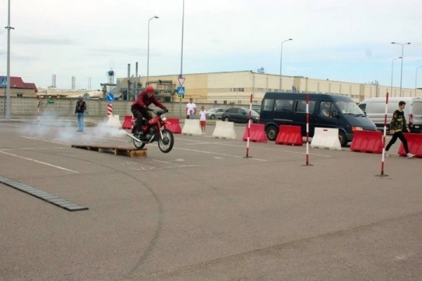 В Кобрине прошли соревнования среди лучших картингистов и мотоциклистов Брестской области. Итоги В Кобрине прошли соревнования среди лучших картингистов и мотоциклистов Брестской области. Итоги