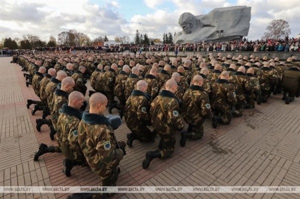 В Беларуси подписан указ о призыве на срочную военную службу и службу в резерве В Беларуси подписан указ о призыве на срочную военную службу и службу в резерве
