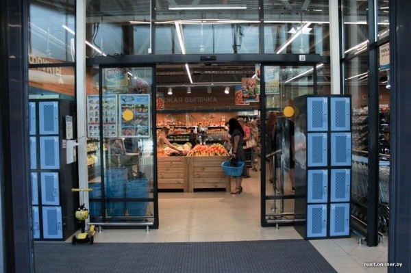 Как сохранить историческое здание, но сделать его современным? Смотрим на примере Бреста