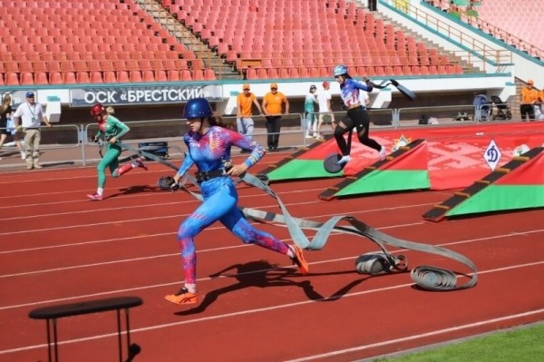 В Бресте завершился юниорский чемпионат мира по пожарно-спасательному спорту. У Беларуси – отличный результат