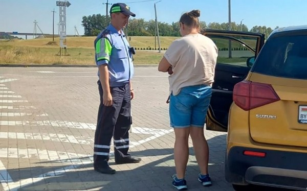 На трассе М1 в Брестской области поймали водителей без прав. Что им светит?