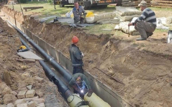 Уникальное инженерное решение придумали в Барановичах - как проложить трубы, не нарушая дорожное покрытие