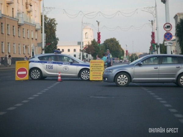 В субботу в Бресте закроют движение транспорта по ул. Ленина. Как будет ходить общественный транспорт В субботу в Бресте закроют движение транспорта по ул. Ленина. Как будет ходить общественный транспорт