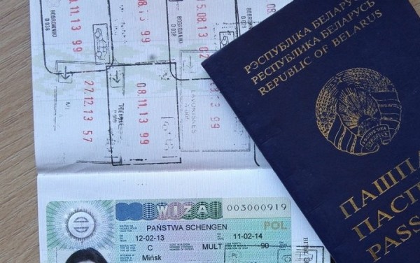 «Ждали своей очереди 3 месяца»: как сейчас открыть шенгенскую визу в Беларуси «Ждали своей очереди 3 месяца»: как сейчас открыть шенгенскую визу в Беларуси