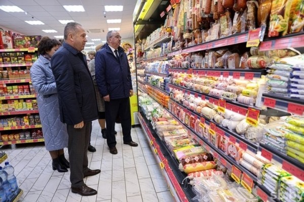 Председатель Брестского областного Совета депутатов провел мониторинг цен в Березовском районе