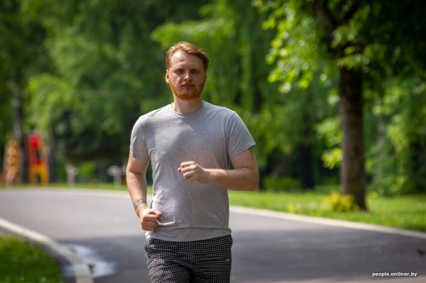 Как изменятся тело и фигура, если месяц заниматься бегом. Рассказывает белорус