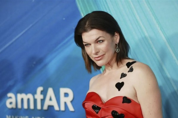 Как выглядят кинозвезды из 1990-х, от которых мы фанатели Как выглядят кинозвезды из 1990-х, от которых мы фанатели