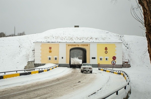 Читатель: Александровские (Северные) ворота крепости. Брест, 1915 год
Читатель: Александровские (Северные) ворота крепости. Брест, 1915 год