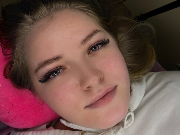 Эти бьюти-услуги в Бресте сделают вас неотразимой! Бронируйте свою запись на моделирование бровей и макияж, маникюр и педикюр, наращивание и ламинирование ресниц Эти бьюти-услуги в Бресте сделают вас неотразимой! Бронируйте свою запись на моделирование бровей и макияж, маникюр и педикюр, наращивание и ламинирование ресниц